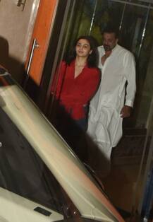 সঞ্জয় দত্তর বাড়িতে আলিয়াকে সঙ্গে নিয়ে গেলেন রণবীর কপূর