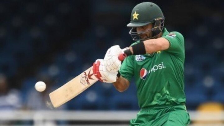 pakistan opener Ahmed Shehzad reportedly fails dope test  ডোপ টেস্টে ব্যর্থ পাকিস্তানি ওপেনার আহমেদ শেহজাদ, তিন মাসের নিষেধাজ্ঞার সম্ভাবনা