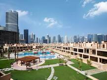 ভ্রমণ সংস্থার সঙ্গে বিদেশ যাওয়ার পরিকল্পনা করছেন? সাবধান, দুবাই যাওয়ার স্বপ্ন দেখে এই ৫ দম্পতির কী হাল হল দেখুন!