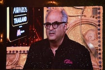 শ্রীদেবীর স্মৃতিতে চোখে জল বনি-অনিল কপূরের, বাবাকে সামলালেন অর্জুন কপূর