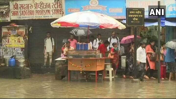  দেখুন জলমগ্ন গুজরাত-মহারাষ্ট্রের কিছু ছবি