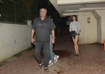 মায়ের মৃত্যুর পর দুই বোন মিলে সৎ দাদার জন্মদিন পালন করলেন, ছিলেন বাবা ও সৎ দিদিও, কে তাঁরা দেখুন