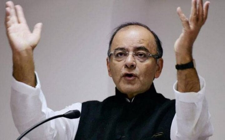 Money deposited in Swiss banks not entirely black money: Arun Jaitley সুইস ব্যাঙ্কে ভারতীয়দের অর্থ ৫০ শতাংশের বেশি বৃদ্ধি: সব টাকাই কালো নয়, বললেন জেটলি