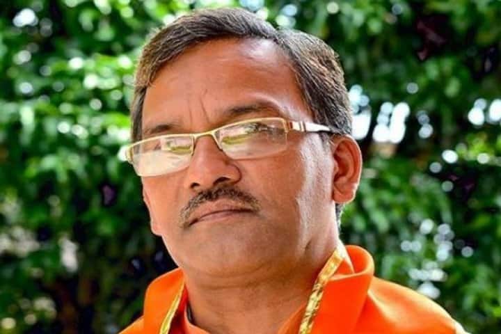 Cow only animal that exhales oxygen: Rawat গরুই একমাত্র অক্সিজেন ছাড়ে, বললেন উত্তরাখন্ডের মুখ্যমন্ত্রী