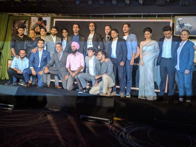 গোল্ড বায়োপিক ছবি। হকি কোট বলবীর সিংহের জীবনকাহিনি থাকছে এতে। 