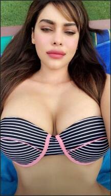 এই মডেল হলেন ভারতের কিম করদেশিয়ান, জয়পুর থেকে ভাইরাল তাঁর কিছু ছবি