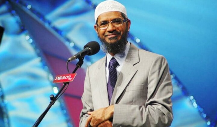 Zakir Naik: 'Never promoted terror in my 25 years of lecturing on Islam and peace' ফেরত না পাঠানোয় মালয়েশিয়ার প্রধানমন্ত্রীকে ধন্যবাদ, কোনওদিন সন্ত্রাসবাদে মদত দিইনি, দাবি জাকির নায়েকের