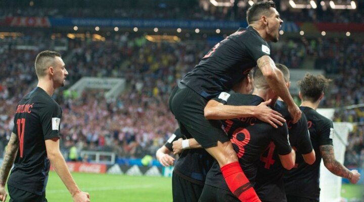 Croatia beat England by 2-1, makes way to FIFA World Cup final ইংল্যান্ড পরাজিত ১-২ গোলে, প্রথমবার বিশ্বকাপ ফাইনালে ক্রোয়েশিয়া