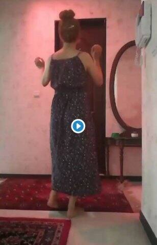 এই তালিবানি শাসনের প্রতিবাদে এবার সোচ্চার হয়ে উঠেছেন সেখানকার প্রমীলাবাহিনী। 