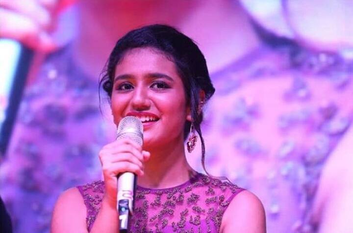 উল্লেখ্য, গত ফেব্রুয়ারিতে প্রিয়া প্রকাশের একটি ভিডিও ভাইরাল হয়েছিল। সেই ভিডিও তাঁকে রাতারাতি তারকা করে তোলে। (Photo- INSTAGRAM)