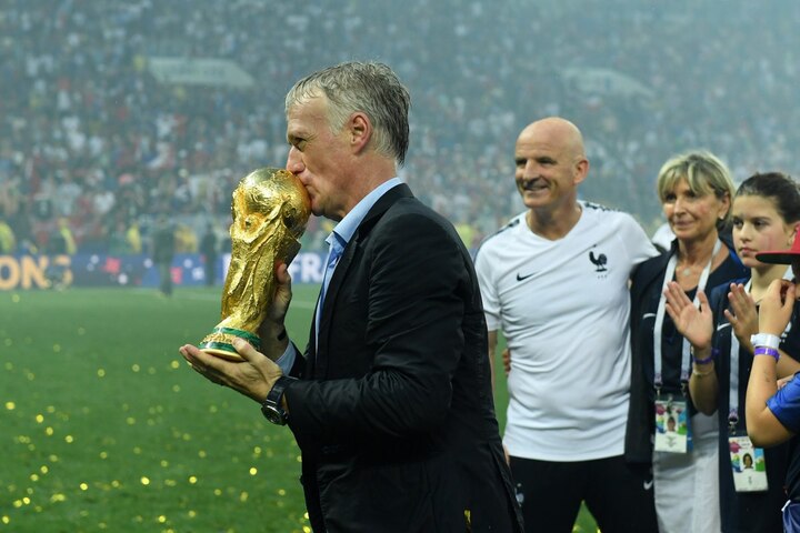 France World Cup win 'as beautiful' as 1998 victory for Deschamps এবারের বিশ্বকাপ জয় ১৯৯৮-এর মতোই আনন্দদায়ক, বলছেন দিদিয়ের দেশঁ