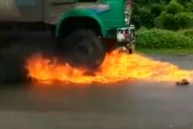 এবার মহারাষ্ট্রে দুধ সরবরাহে বাধা দুগ্ধ উৎপাদকদের, আগুন ধরানো হল ট্রাকে