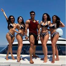 প্রাক্তন বলিউড তারকা, বর্তমানে ফিটনেস ট্রেনার, কেমন কাটাচ্ছেন জীবন দেখুন