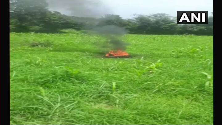 লোকসভায় বিমান দুর্ঘটনা সংক্রান্ত এক প্রশ্নের জবাবে প্রতিরক্ষা মন্ত্রকের রাষ্ট্রমন্ত্রী সুভাষ ভামরে জানিয়েছেন, ২০১৫-১৬ থেকে এখনও পর্যন্ত বিমানবাহিনীর ২৫টি বিমান দুর্ঘটনার মুখে পড়েছে। ছবি সৌজন্যে এএনআই