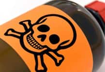 অসহ্য মাইগ্রেনের ‘যন্ত্রণা’, মা, বোনকে বিষ প্রয়োগ করে মেরে আত্মহত্যার চেষ্টা ডাক্তারের