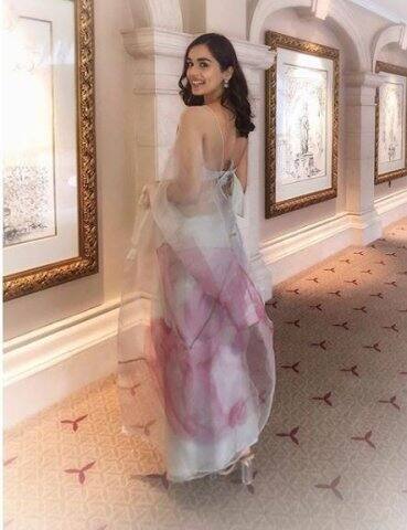 গত বছর মিস ওয়ার্ল্ড খেতাব জিতেছেন মানুষী।