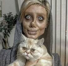 সার্জারি করিয়ে ‘অ্যাঞ্জেলিনা জোলি’ হয়েছিলেন এই ইরানি মহিলা, এখন তিনি কী বলছেন শুনুন