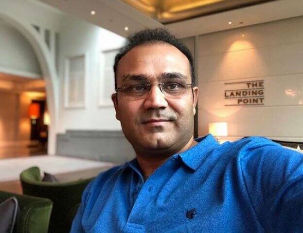 চামেলি ফুলের সুবাস অসাধারণ। ফুলের এই সুবাস গ্রহণ করতে করতে এই ফুলের গন্ধ নিয়েও হ্যাশট্যাগ করেছেন।ছবি-ইন্সটাগ্রাম
