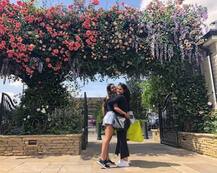 ছেলেমেয়েকে নিয়ে ছুটি কাটাচ্ছেন কাজল ও অজয় দেবগণ