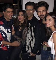 মধ্যরাতে এভাবেই পার্টি করে জন্মদিন পালন করলেন অভিনেত্রী কৃতি স্যানন...