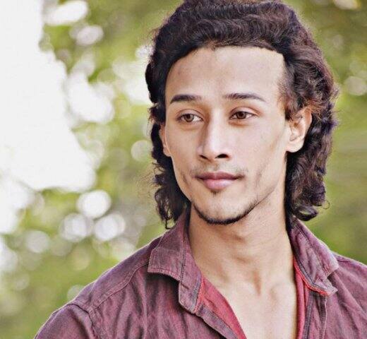 অসমের বাসিন্দা ডেভিড অভিনয় ও মডেলিং করেন। টাইগারের মতো দেখতে বলে তিনি জনপ্রিয় হয়ে উঠেছেন। ছবি সৌজন্যে ফেসবুক