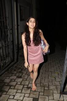 ছবিতে দেখুন, বান্দ্রার রাস্তায় সারা আলি খান