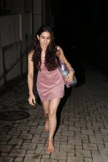 ছবিতে দেখুন, বান্দ্রার রাস্তায় সারা আলি খান