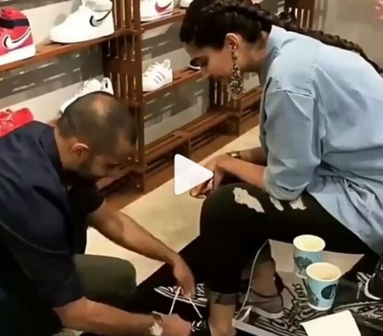 Viral video of Sonam Kapoor and Anand Ahuja from shoe store- Anand tying Sonam’s shoe lays আনন্দ সোনমের জুতোর ফিতে বেঁধে দিচ্ছেন- দেখুন ভাইরাল ভিডিও