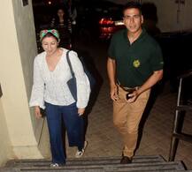 বিয়ের ১৭ বছর পরও একে অপরের প্রেমে মশগুল এই বলিউড দম্পতি, গেলেন মুভি ডেটে