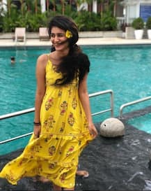 প্রিয়া প্রকাশের নতুন ছবিগুলি মেঘলা দিনে ঝকঝকে রোদের মতো, দেখুন