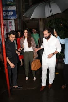 সেফ-কুণালের সঙ্গে বৃষ্টির মধ্যেই নৈশভোজে বেরোলেন করীনা-সোহা
