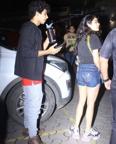 এখনও পর্যন্ত ৬৯ কোটি টাকারও বেশি ব্যবসা করেছে ‘ধড়ক’। ছবি সৌজন্যে মানব মঙ্গলানী