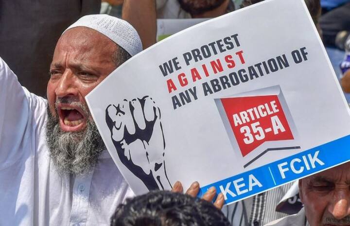   Hearing on Article 35A in Supreme Court today, tension in Kashmir আজ ৩৫এ ধারা নিয়ে সুপ্রিম কোর্টে শুনানি, কাশ্মীরে উত্তেজনা