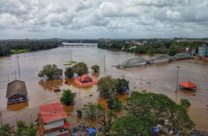 Kerala floods: SC judges will contribute to Kerala flood relief fund, says CJI; V-P Naidu to donate one month's salary কেরল বন্যা: ত্রাণ তহবিলে একমাসের বেতন দান উপ-রাষ্ট্রপতির, দিচ্ছেন সুপ্রিম কোর্টের বিচারপতিরাও