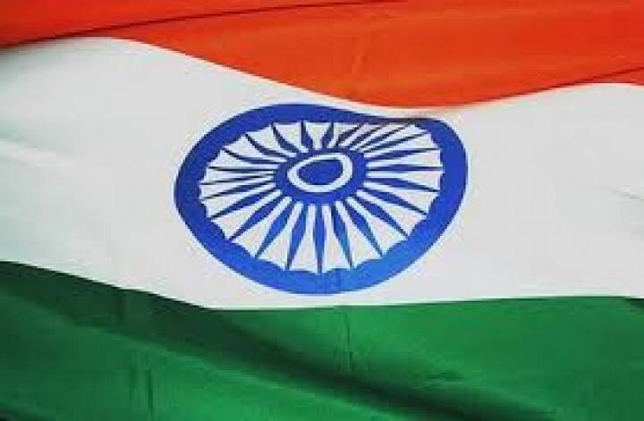 এই নিয়ে টানা দ্বিতীয়বার ইলাহাবাদের মাদ্রাসাগুলিতে জাতীয় পতাকা উত্তোলন ও জাতীয় সঙ্গীতের আয়োজন করা হল। এর আগে এই দিনটিতে অনেক মাদ্রাসাতেই ছুটি থাকত। গত বছর থেকে আর সেটা হচ্ছে না