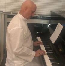 দেখুন, বলিউড তারকারা কীভাবে পালন করছেন স্বাধীনতা দিবস