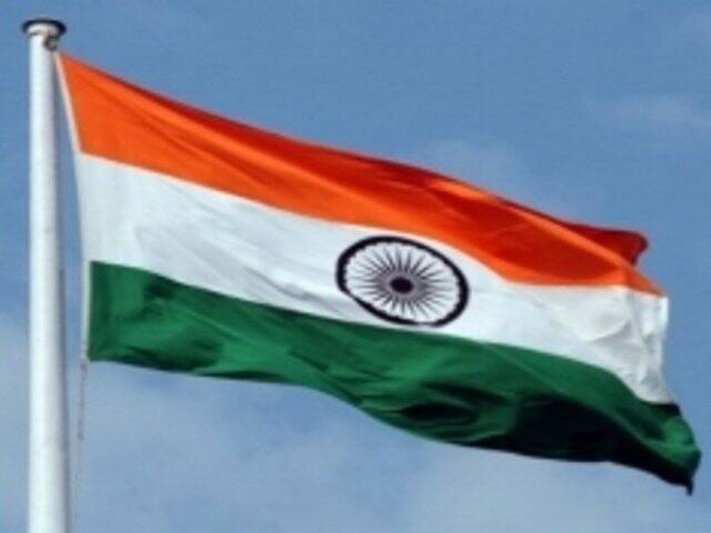 Indian flag hoisted at Jakarta, Palembang Games Village on Independence Day জাকার্তা, পালেমবাঙ্গে এশিয়ান গেমস ভিলেজে পালিত স্বাধীনতা দিবস, তোলা হল জাতীয় পতাকা