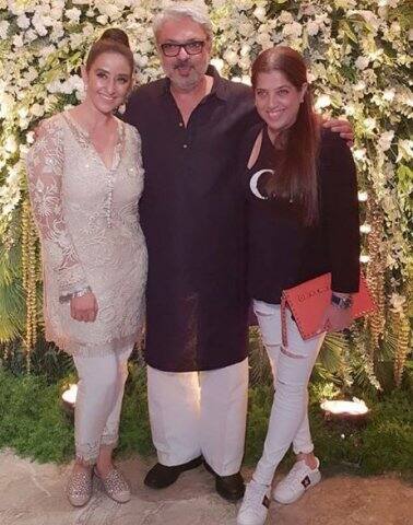 জন্মদিনের পার্টিতে এসেছিলেন সঞ্জয় লীলা বনশালি, ছবি সৌজন্যে মানব মাঙ্গলানি