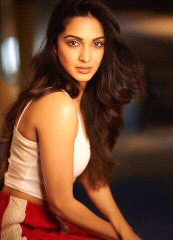 ওয়েব সিরিজে কাজ করেছেন তিনি, দেখা গিয়েছে তেলুগু ছবিতেও। 