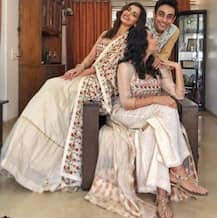 রাখীর দিন কেমন কাটালেন মানুষী ছিল্লার, দেখুন ছবিতে ছবিতে