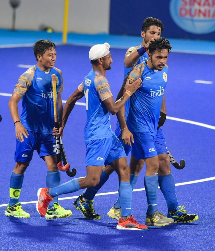Asian Games 2018: India Men's Hockey Team beat Pakistan 2-1 to win Bronze পাকিস্তানকে ২-১ গোলে হারিয়ে এশিয়ান গেমসে পুরুষদের হকিতে ব্রোঞ্জ পেল ভারত