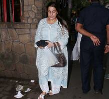 ফের মুম্বইয়ের শনি মন্দির শ্রী মুকুটেশ্বরে মা অমৃতার সঙ্গে গেলেন সেফ কন্যা-সারা, দানও করলেন