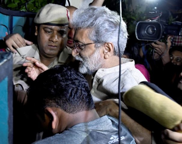 Koregaon-Bhima case: Delhi HC ends house arrest of activist Gautam Navlakha সুপ্রিম কোর্টের রায়ের উল্লেখ করে গৌতম নওলাখাকে গৃহবন্দি দশা থেকে মুক্তি দিল দিল্লি হাইকোর্ট