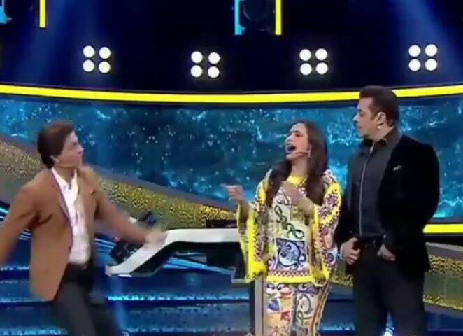 রানি তখন বলেন, সলমন, আমার ইচ্ছে আপনার মেয়ে হোক। সে খুব সুন্দরী হবে। আপনার সব গুণ পাবে। তার বিয়ে হবে আবরামের সঙ্গে।