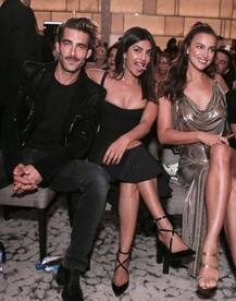 দেখুন ক্রিশ্চিয়ানো রোনাল্ডোর প্রাক্তন প্রেমিকা ইরিনা শায়েকের সঙ্গে প্রিয়ঙ্কা চোপড়াকে