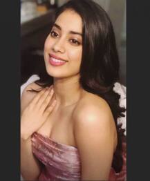 জাহ্নবী কপূরের বেলি ডান্সের ভিডিও সোশ্যাল মিডিয়ায় ভাইরাল