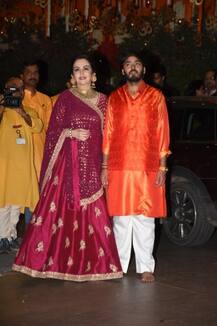 অম্বানিদের বাড়িতে উৎসবের আরও কিছু ছবি দেখুন, বসেছিল চাঁদের হাট