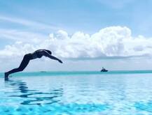 দেখুন! মালদ্বীপে ছুটি কাটাচ্ছেন সোনাক্ষী সিংহ