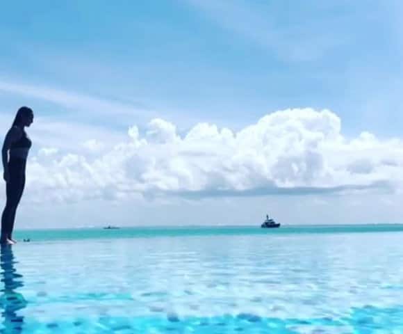 তিনি পোস্ট করেছেন নিজের আরও কিছু ছবি।