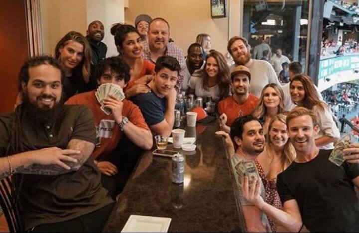 নিকের জন্মদিনের পার্টি। 